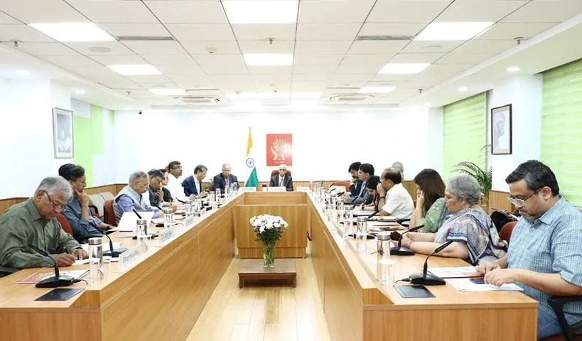 odi-wc-marsh-coming-back-to-win-us-title-reveals-stoinis