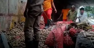 Two killed as potato-laden truck crashes on NH-16 in Balasore