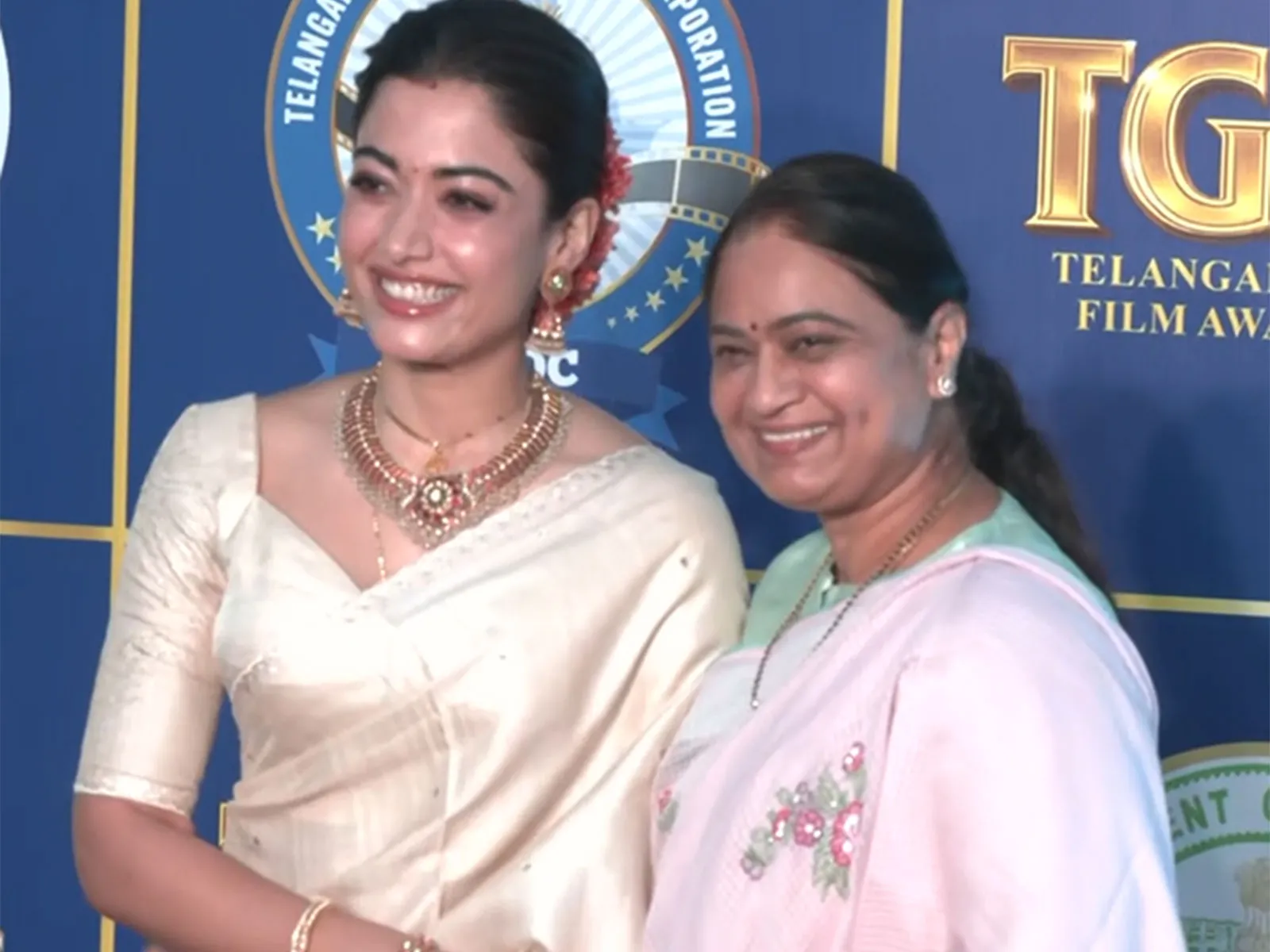 Newlywed Rashmika Mandanna attends TGFA 2025 with mother-in-law, wins big for 'The Girlfriend'