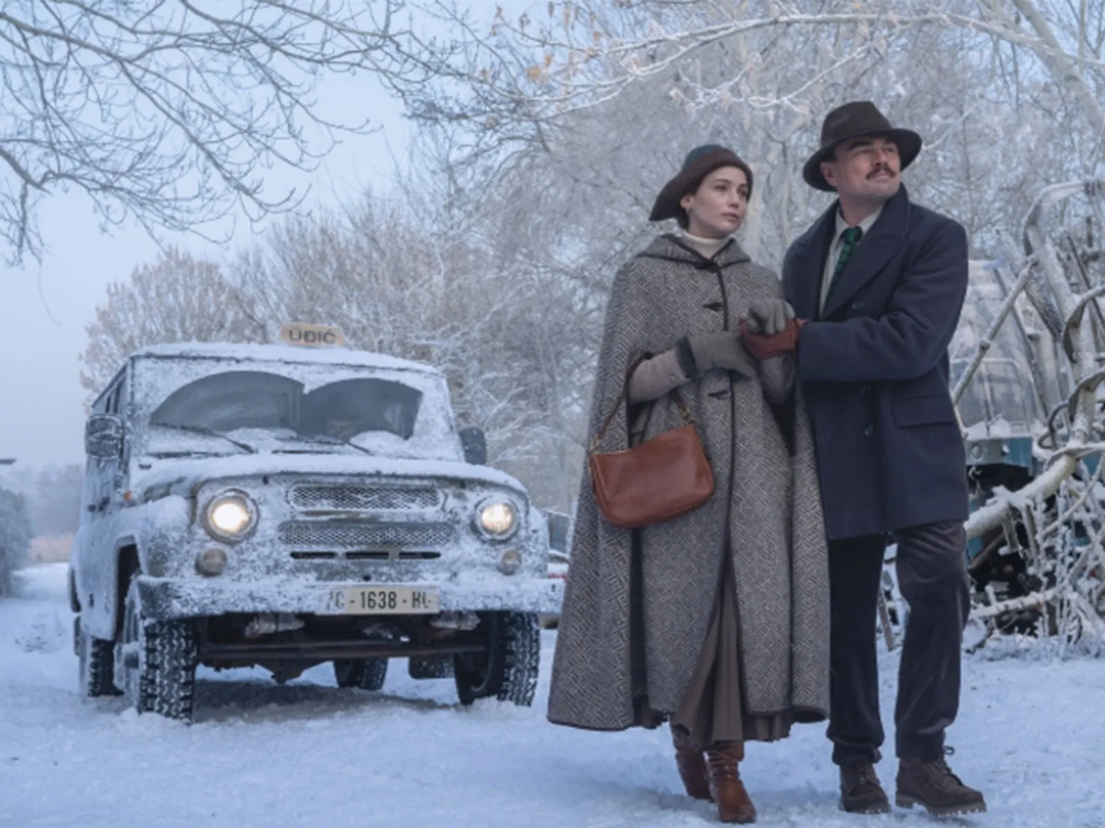 Leonardo DiCaprio, Jennifer Lawrence's 'What Happens at Night' first look released