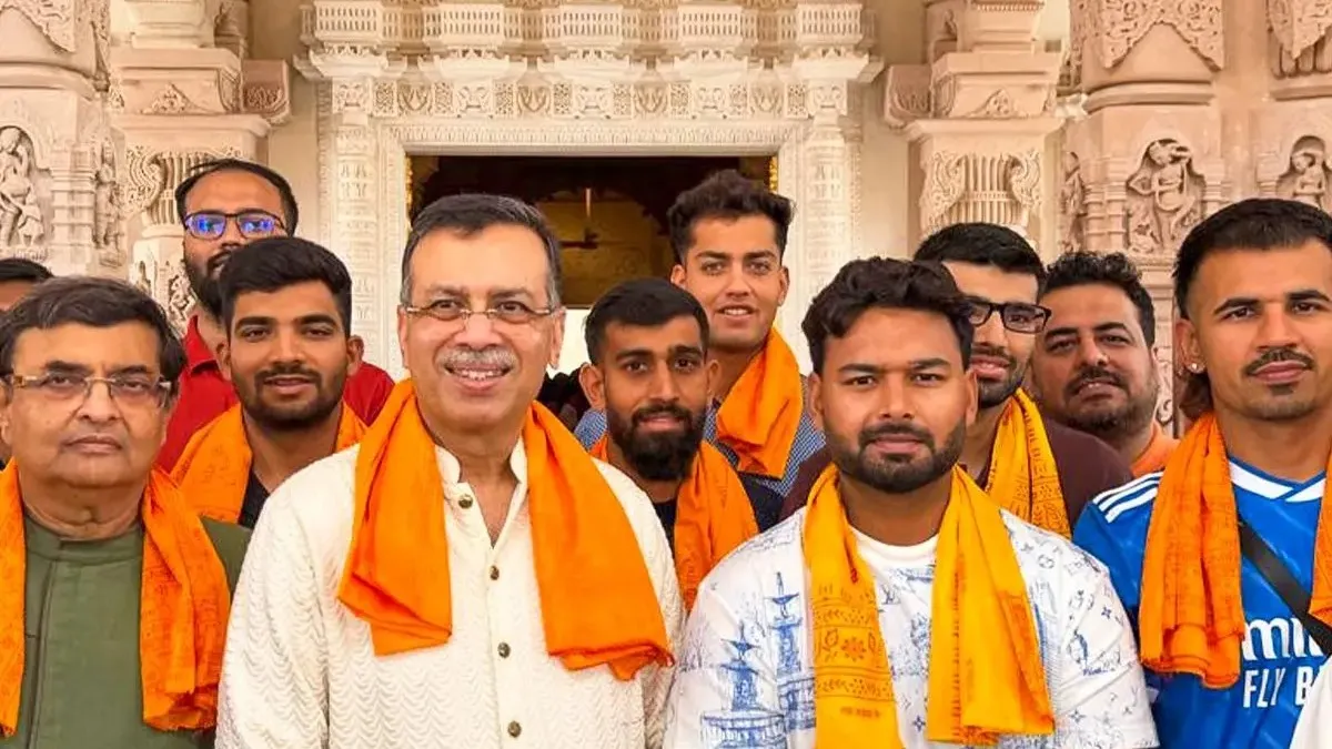 IPL 2026 spirit grows as LSG owner Goenka and captain Pant seek divine grace by visiting Ram Janmabhoomi