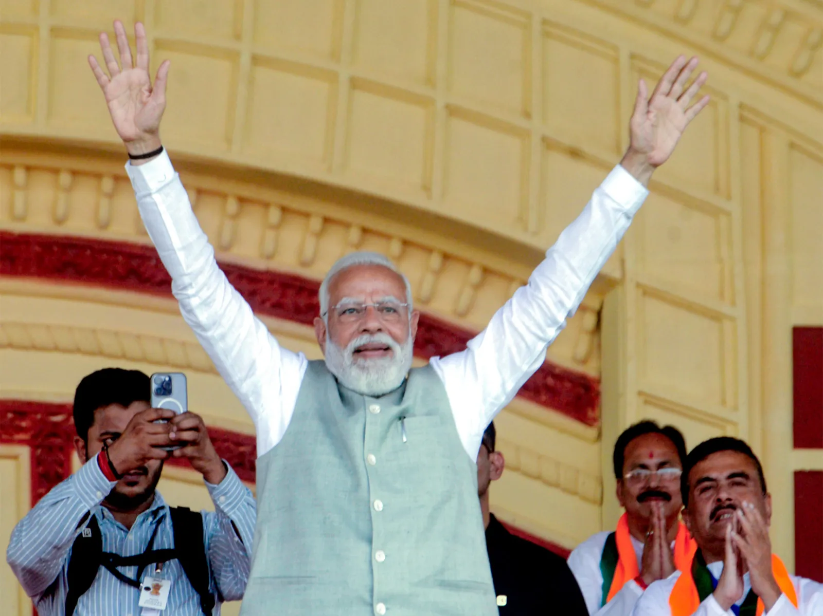 PM Modi becomes longest-serving head of government, overtaking Pawan Kumar Chamling

