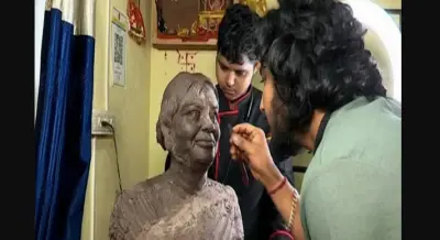 Chocolate sculpture of President Murmu draws attention in Bhubaneswar