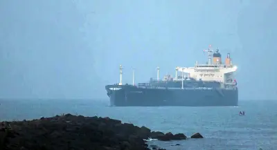 Two vessels carrying 92,000 MT LPG begins movement: Shipping Ministry