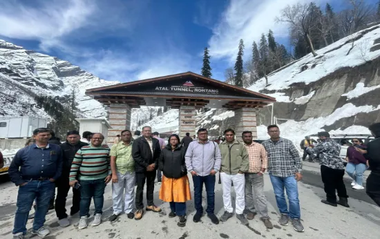 Odisha Media Delegation Witnesses BRO's Engineering Marvel in the Himalayas