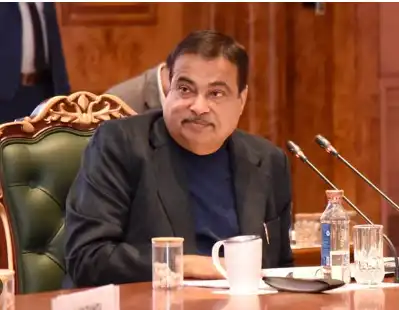 Nitin Gadkari Applauds Petrol, Diesel Excise Duty Reduction