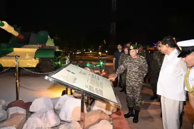 Chief of Army Staff General Upendra Dwivedi calls on Odisha Governor