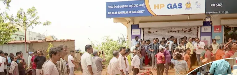 Gas shortage sparks protests in Bhubaneswar, black marketing alleged