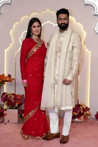 Katrina Kaif, Vicky Kaushal celebrate "happiest" Holi after welcoming son Vihaan