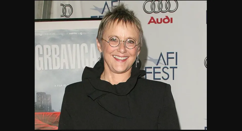 Veteran actor Mary Beth Hurt no more