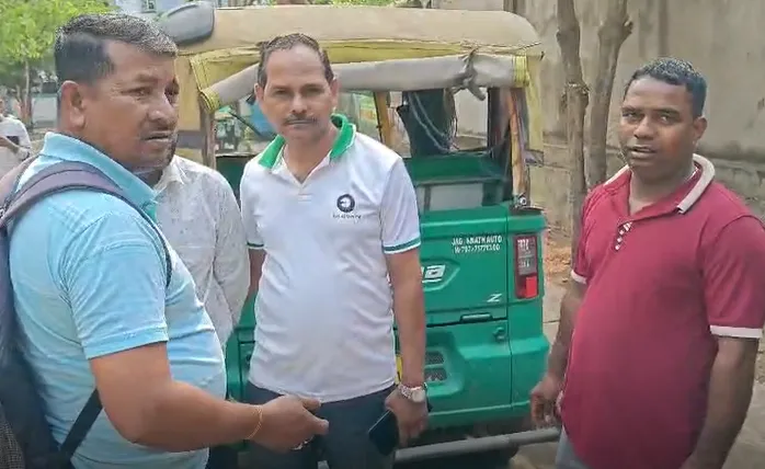 One-Month-Old infant rescued from parked auto-rickshaw in Patia

