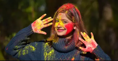 Glow through the colors: How to keep your skin safe this Holi