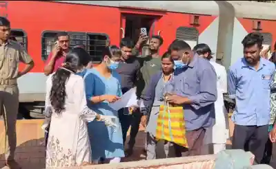 Railway police seize body found in S-3 Coach of Hirakhand Express