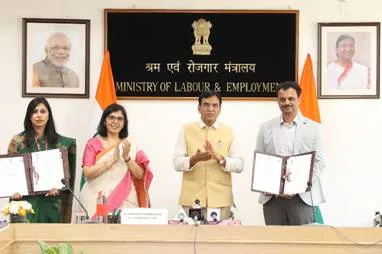 MoUs signed with Porter and Gigin Technologies to strengthen employment linkages through National Career Service (NCS) Portal