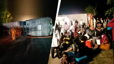 Passenger bus overturns on Yamuna Expressway in Mathura, several injured