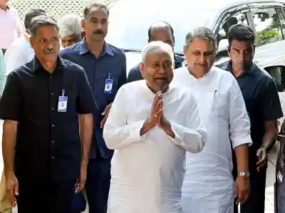 Outgoing Bihar CM Nitish Kumar chairs State Cabinet meeting at Old Secretariat