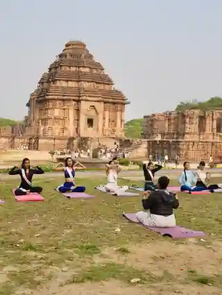 Femina Miss India Contestants embrace yoga & heritage at Konark Sun Temple
