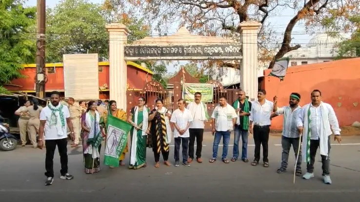 Mayurbhanj bandh today; BJD calls 12-hour shutdown over student death

