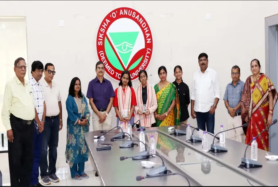 SOA honours two Odisha toppers scoring 100% in CBSE Class 10