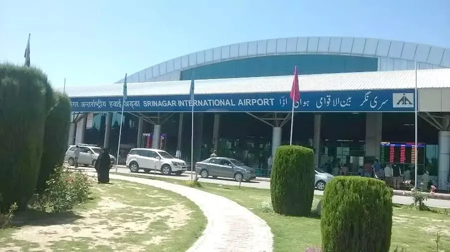 US citizens held at Srinagar Airport after security finds prohibited satellite communication gear