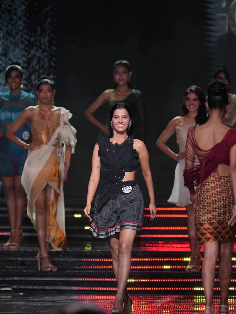 Indian Handlooms reimagined for the world: ‘‘Vishwa Sutra’ showcases 30 weaves inspired by 30 countries