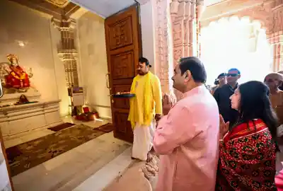 Gautam Adani visits Ram Temple in Ayodhya on Hanuman Jayanti