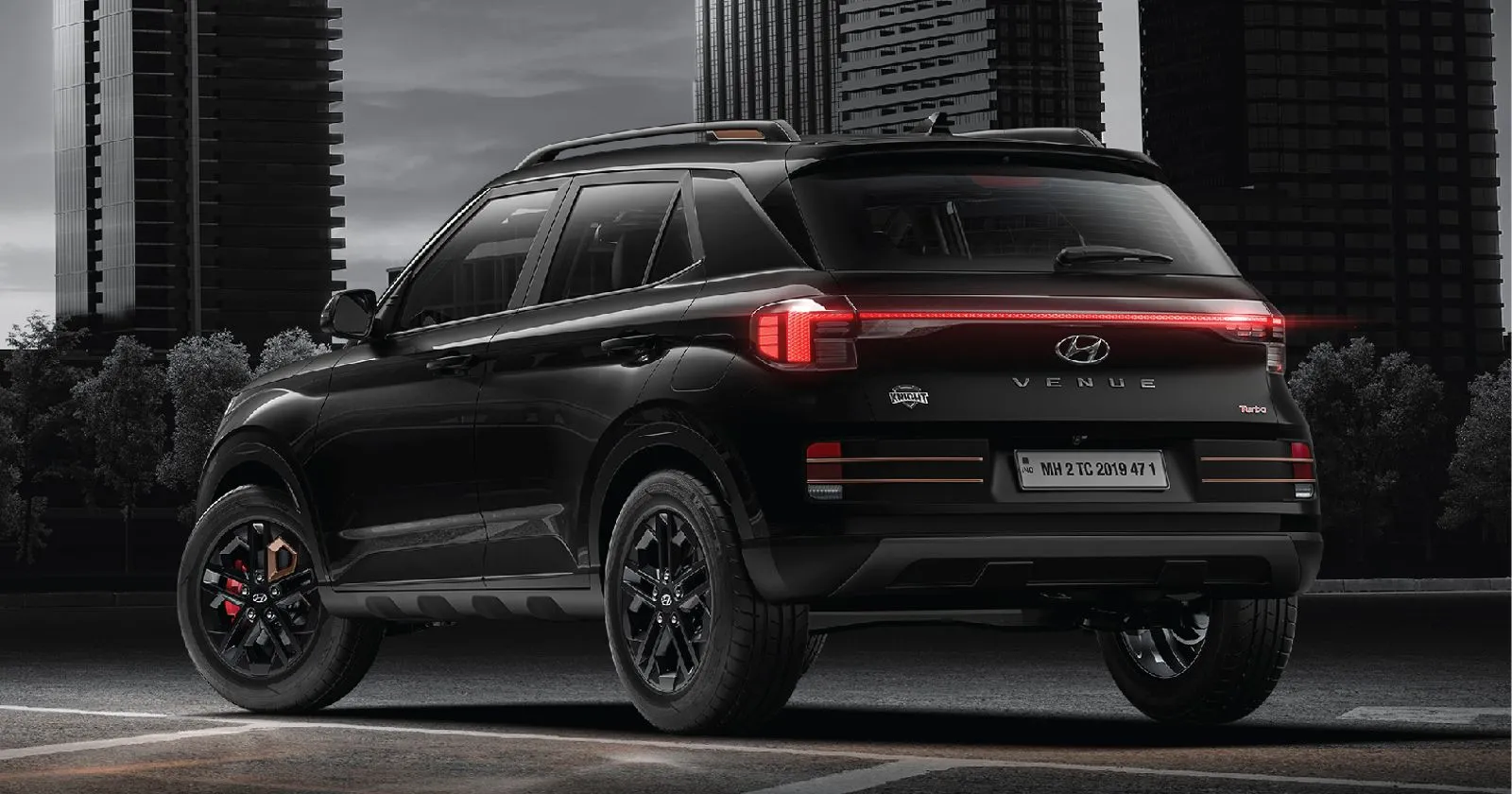 Stealth Meets Style As Hyundai Launches All-Black Venue Knight Edition With Advanced Dashcam