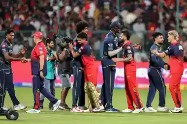 Virat Kohli and Devdutt Padikkal masterclass helps RCB hunt down 206 against Gujarat Titans