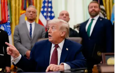 Trump Cancels US Delegation's Visit to Islamabad for Talks with Iran