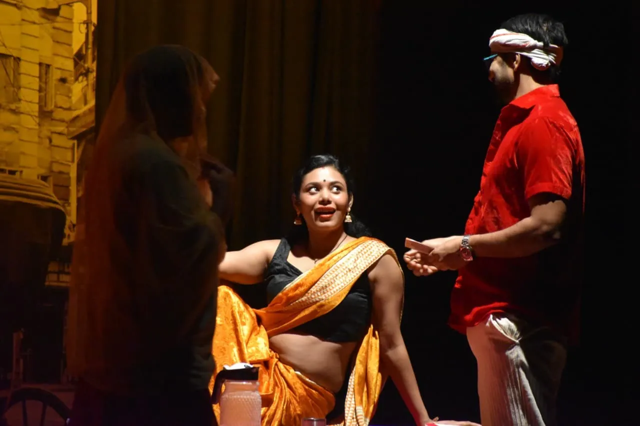 Mumbai Artists Challenge Societal Norms with Powerhouse Performance at Paradip National Drama Fest