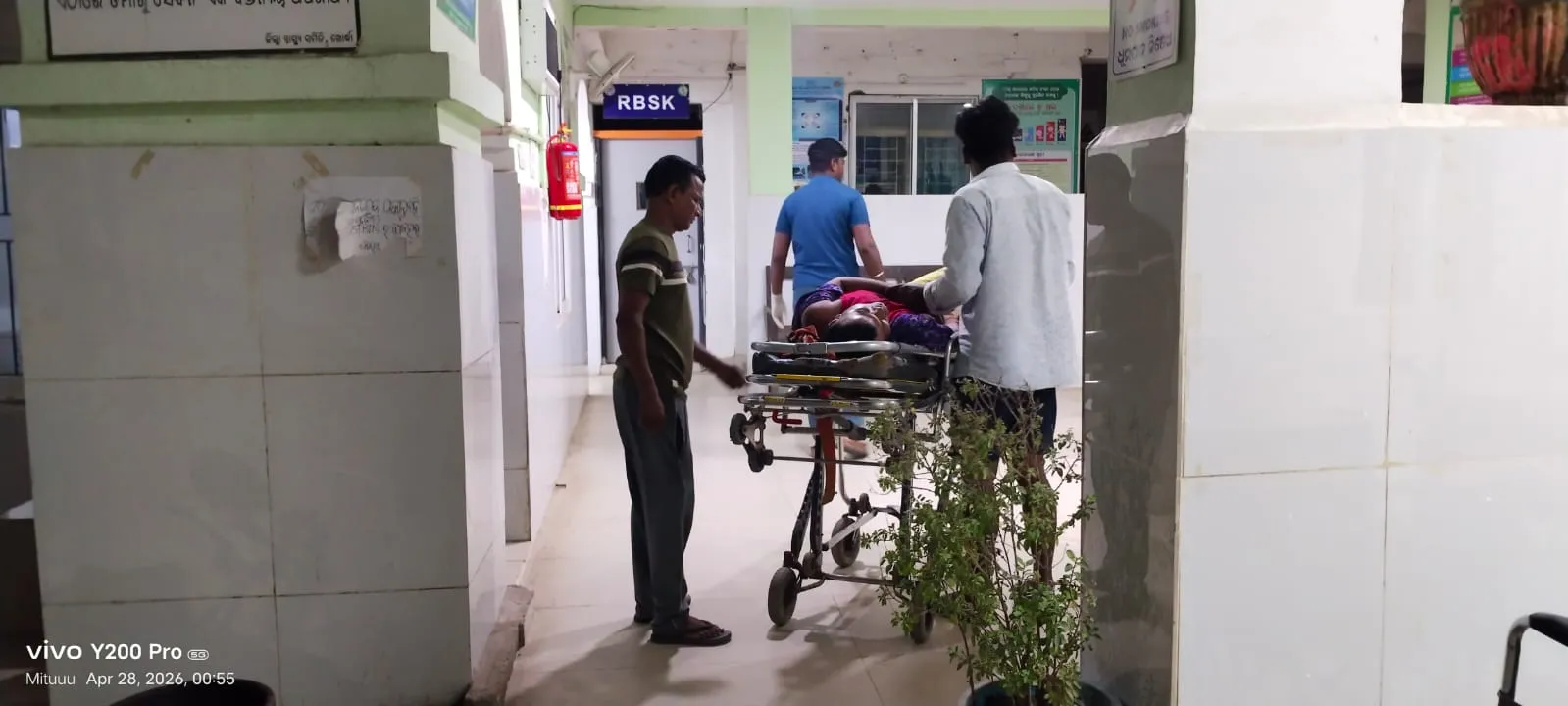 Three injured as car crashes near Hanspal-Abhayamukhi canal road in Mahukhanda

