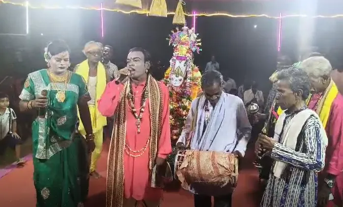 Kaibarta Community celebrates traditional 'Ghoda Nacha' during Chaitra Purnima in Cuttack

