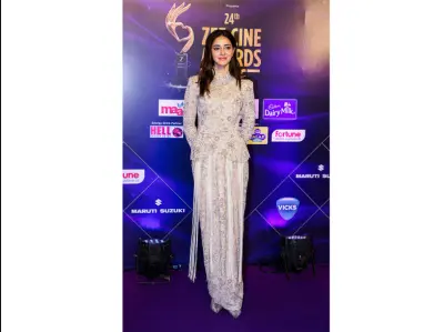 It's wrap for Ananya Panday's 'Call Me Bae' second season