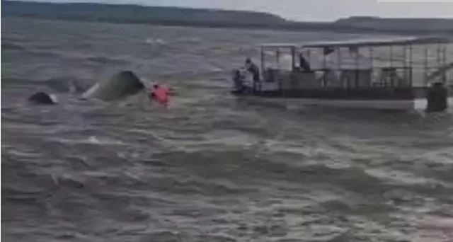 MP:4 dead after cruise boat capsizes in Jabalpur's Bargi Dam