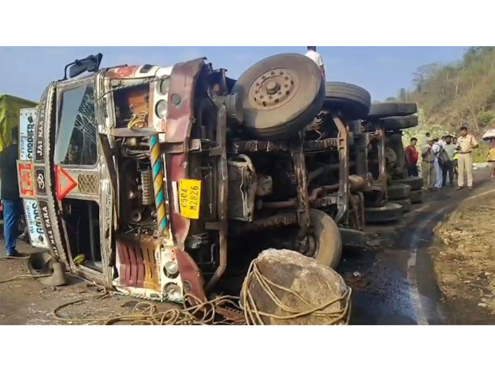 Rice-laden lorry overturns on Andhra-Odisha ghat road, traffic hit for 7 km