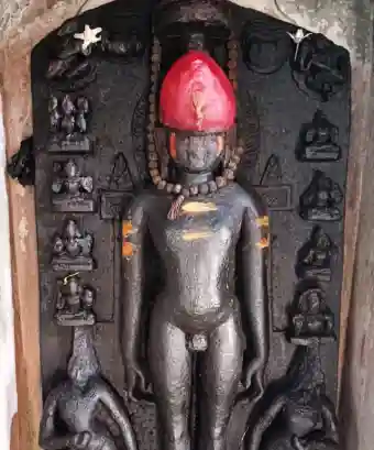 JHW enthusiasts explore Jain heritage site during 14th trail