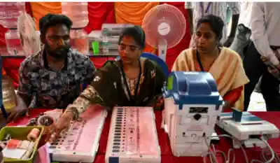 SC Forms Special Bench to Hear TMC's Plea Against Calcutta HC's Order on Vote-Counting Supervisors