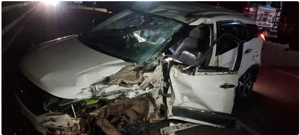 Pregnant woman killed, former ZP Chairperson critical in NH-18 crash