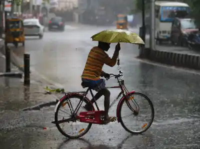 104 people killed in UP as storms and rain wreak fury 