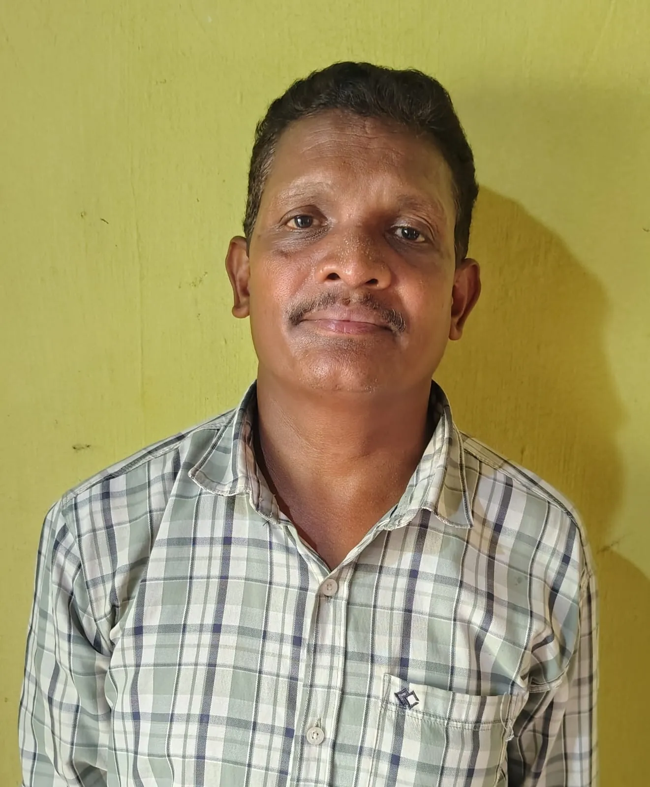 Panchayat official nabbed by Odisha Vigilance while accepting bribe in Mayurbhanj