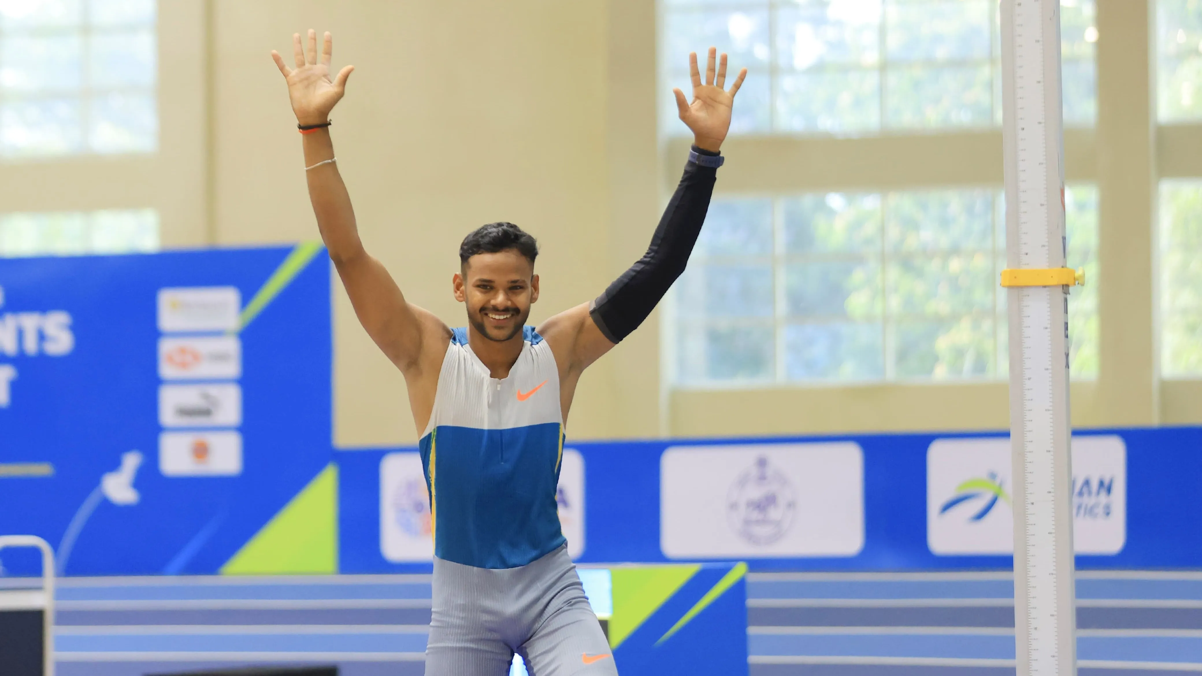 Kuldeep Kumar sets national pole vault record, raises the bar to 5.41m