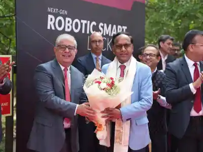 Axis Bank launches first digital locker-focused branch in Delhi amid rising urban demand for safe deposit lockers
