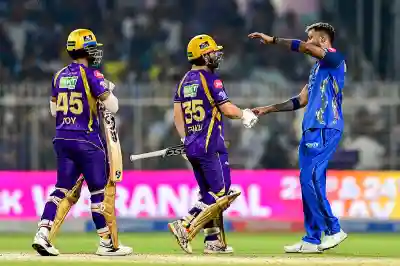 KKR Defeats Mumbai Indians by Four Wickets To Secure Vital Points At Eden Gardens
