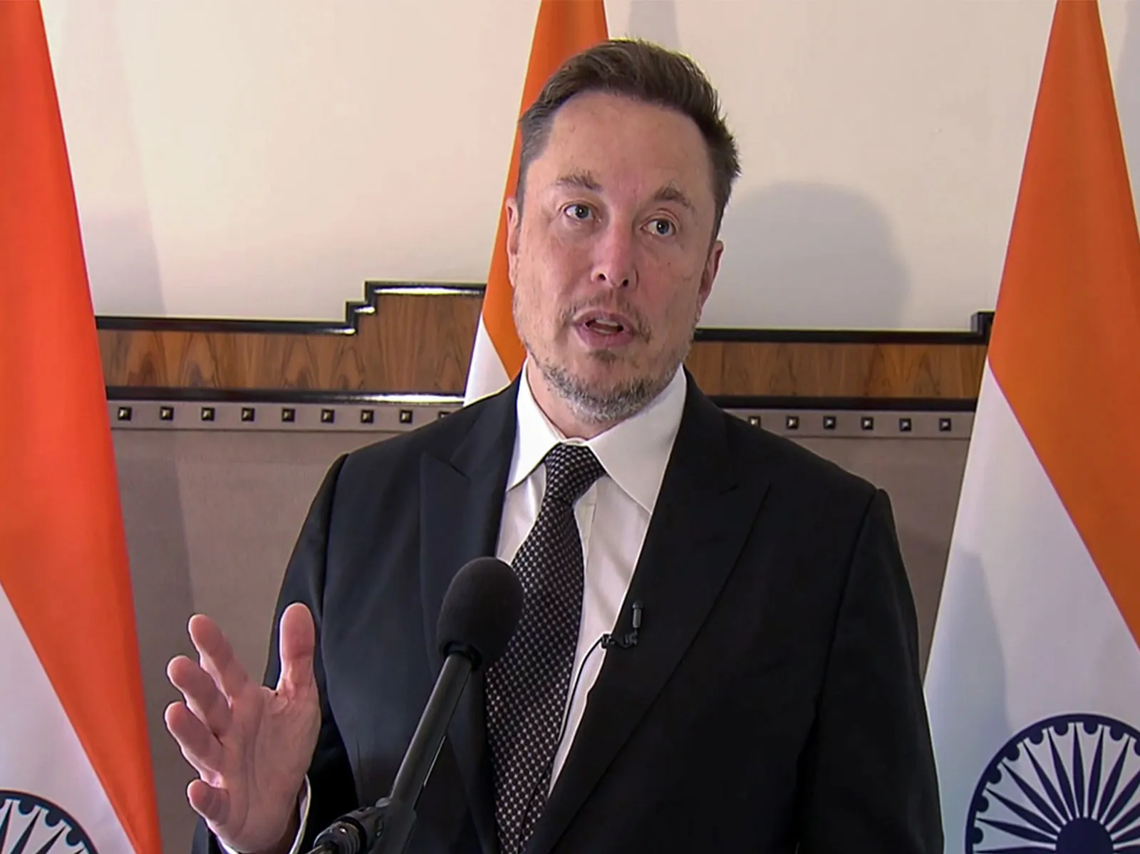 Elon Musk's SpaceX reveals USD 4.27 billion net loss after highly anticipated IPO filing
