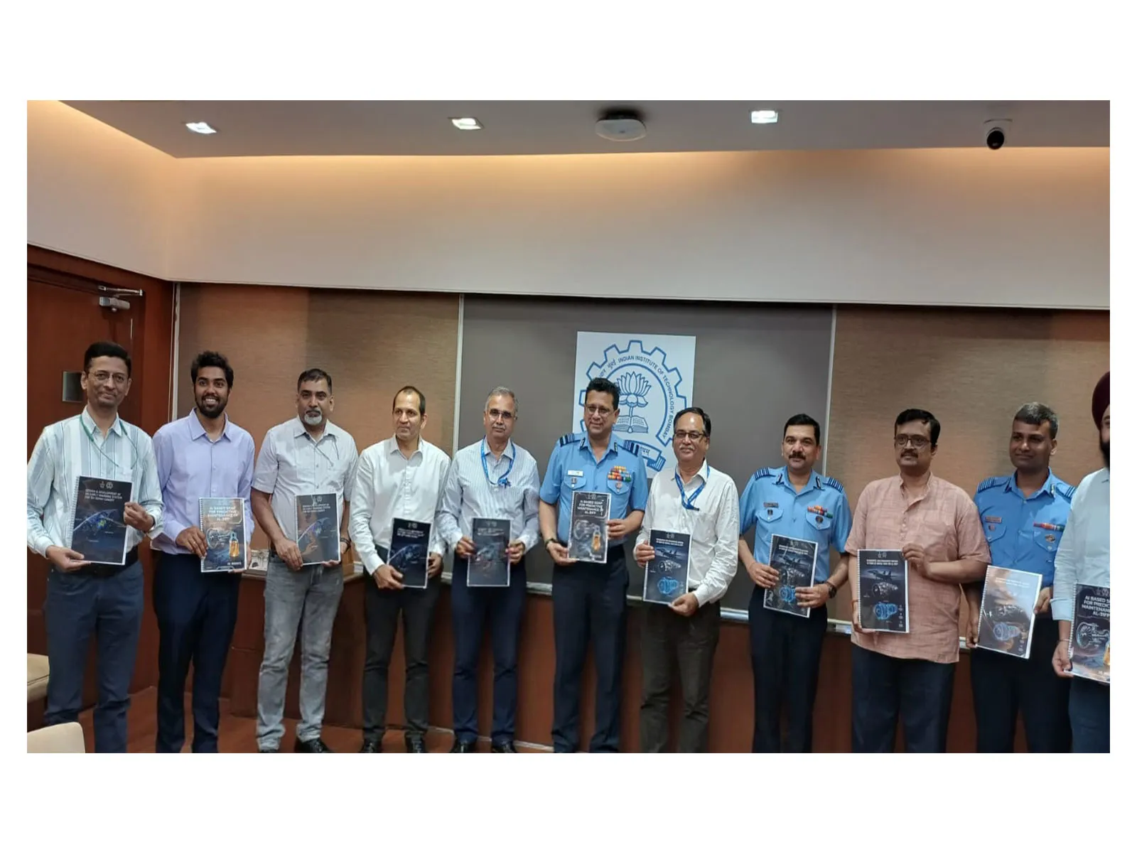 Indian Air Force signs three contracts with IIT Bombay to enhance Su-30 MKI aircraft maintenance system
