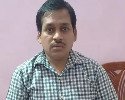 Odisha Vigilance nabs Bangomunda Tehsil Court Amin for taking Rs 15k bribe