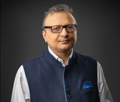 Shashi Shekhar Vempati appointed as Chairperson of Central Board of Film Certification

Shashi Shekhar Vempati appointed as CBFC Chairperson 