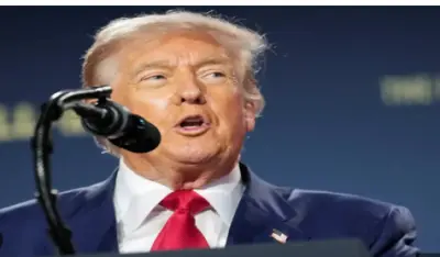 Trump says US will hit Iran 'very hard tonight' ,
