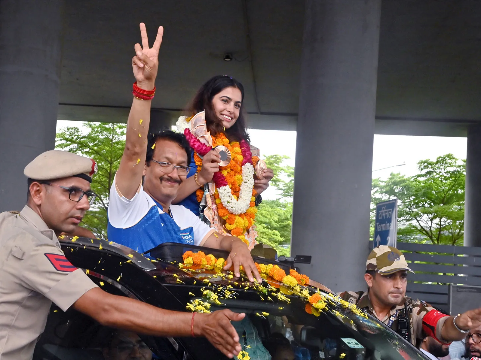 His contributions will forever be remembered: Dharmendra condoles death of shooting stalwart Jaspal Rana