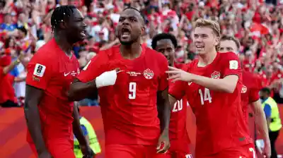 Substitute Cyle Larin strikes late to earn dramatic 1-1 draw for Canada against Bosnia